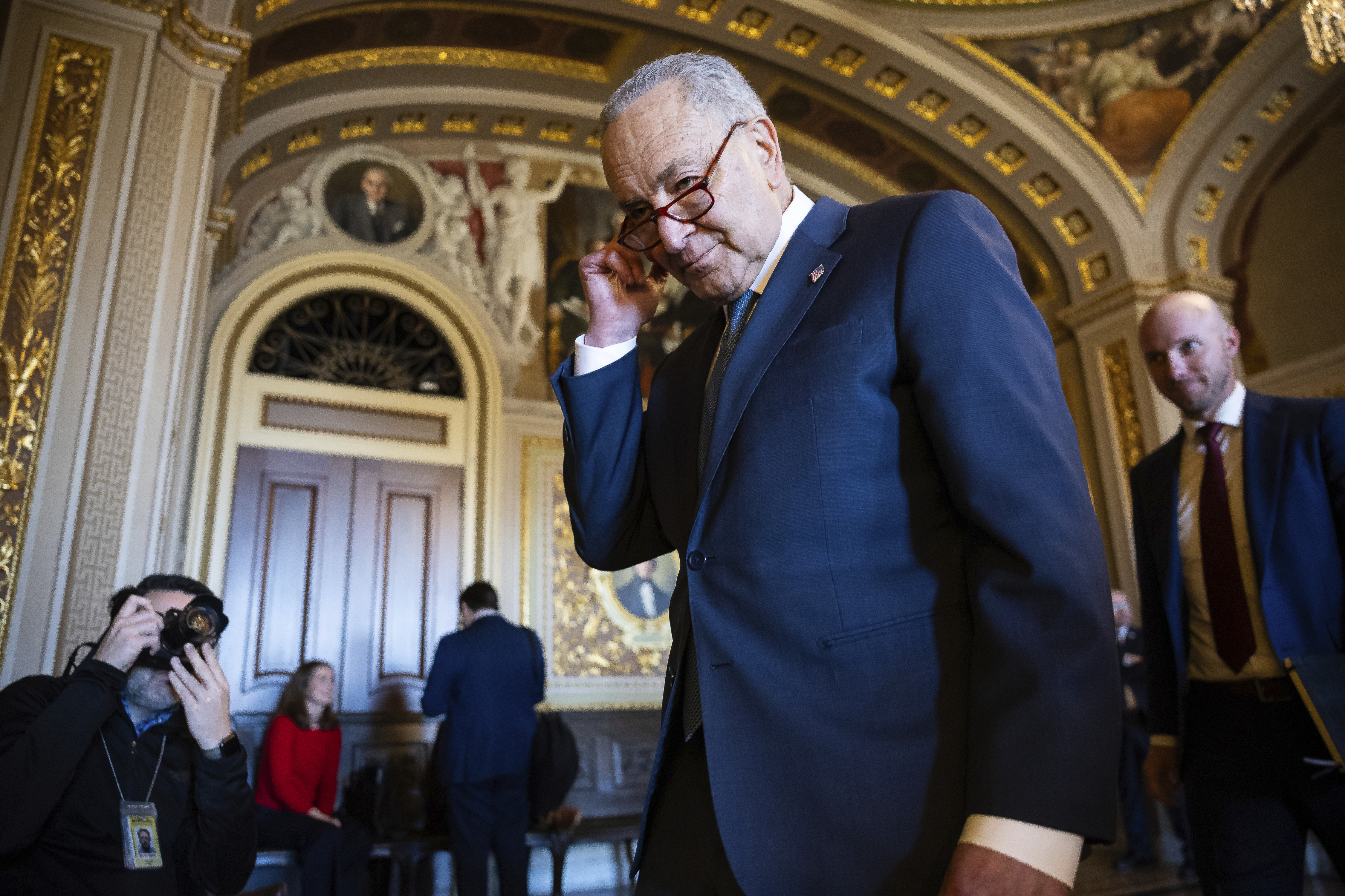 Schumer keeps his job as Democrats wonder if he’s on borrowed time - POLITICO